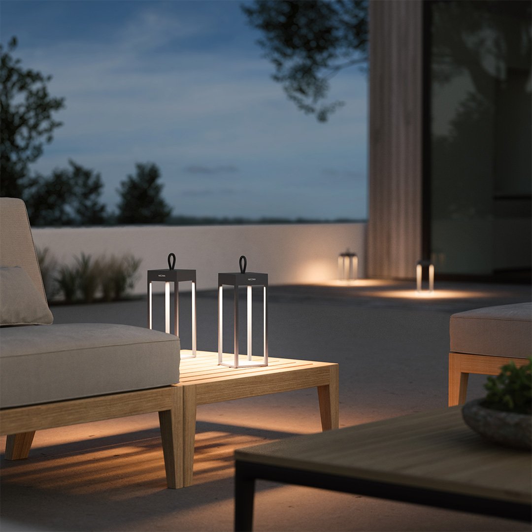 LumièreTact - Lampe LED Portable avec Commande Tactile - Rynova