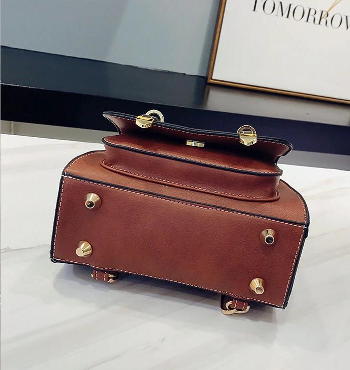 AbeilleChic – Sac à Dos Vintage en Similicuir - Rynova