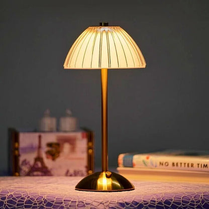 LumiCristal - Lampe décorative sans fil élégante - Rynova