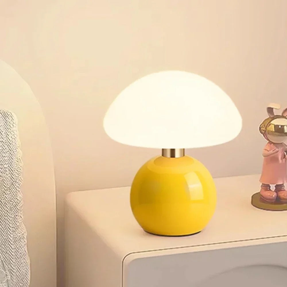 Lumière Champignon Élégante - Lampe de Table en Céramique Crème - Rynova