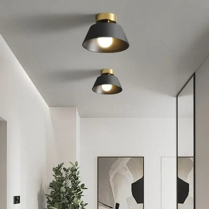 RétroLumi - Lampe de Plafond Décorative LED - Rynova