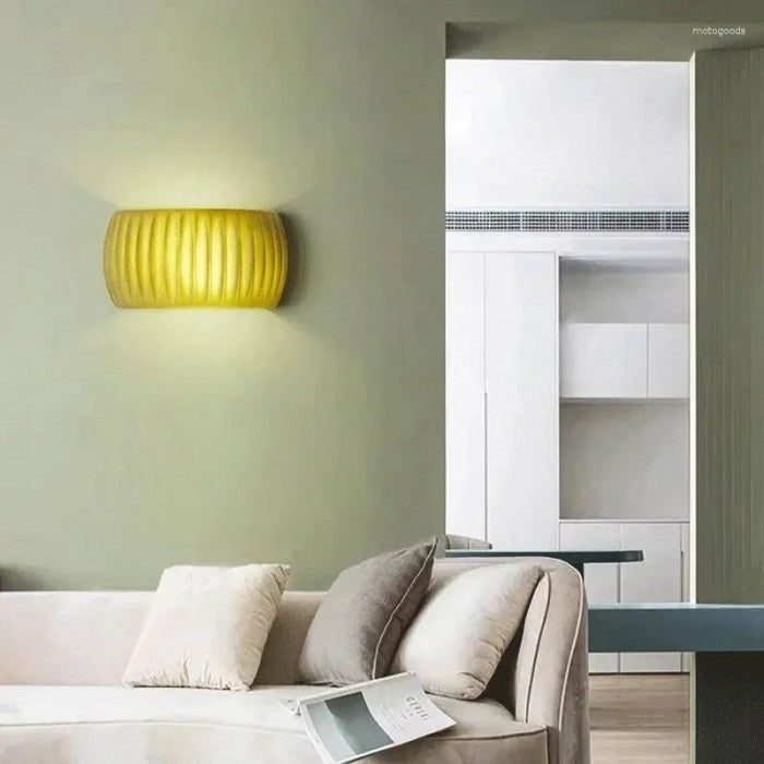 Applique Murale Éclat Art Déco - Éclairage Moderne et Raffiné pour Votre Intérieur - Rynova