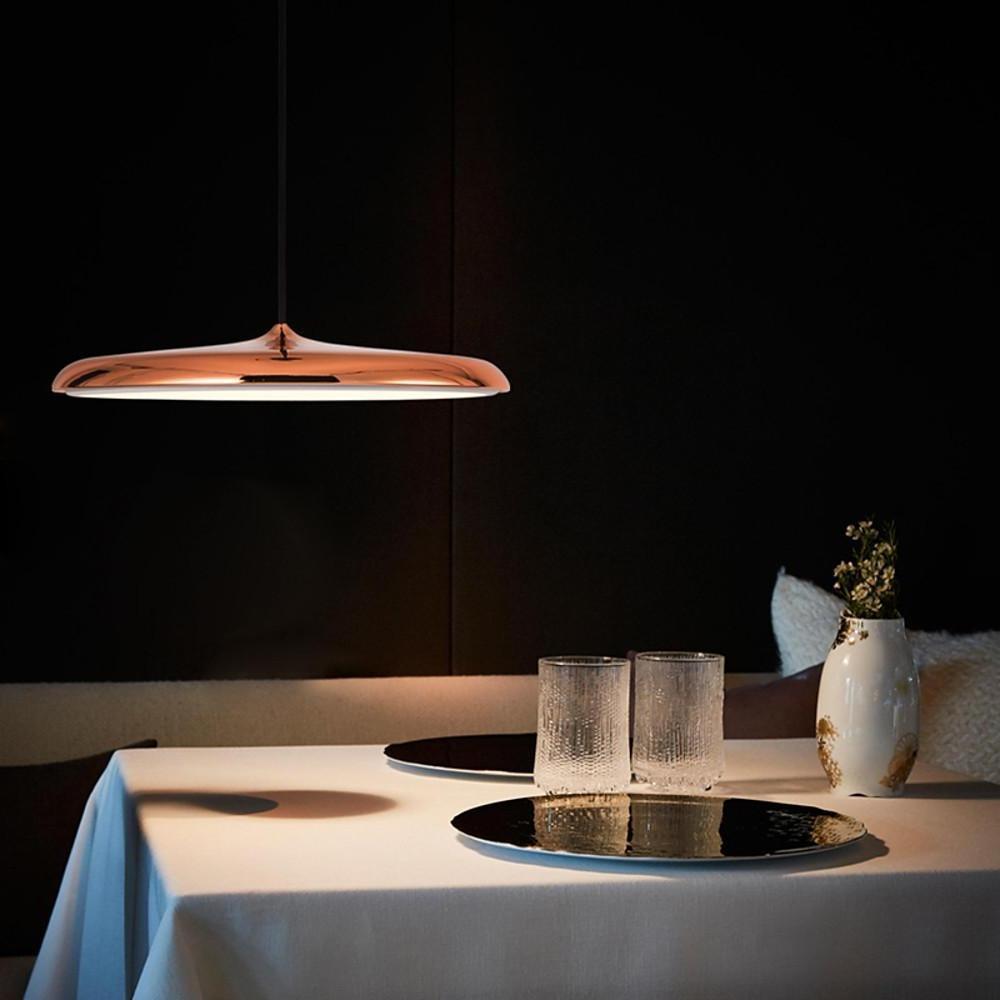 LumièreFlex - Lampe Suspendue LED Réglable | Éclairage Moderne et Ajustable - Rynova