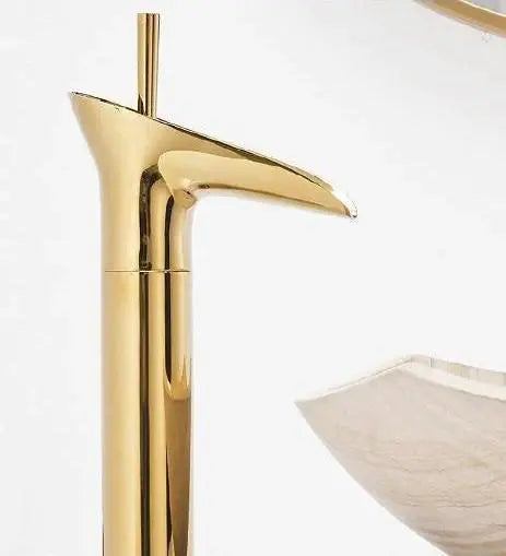 CascadeVintage – Robinet de Lavabo Cascade au Design Antique - Rynova
