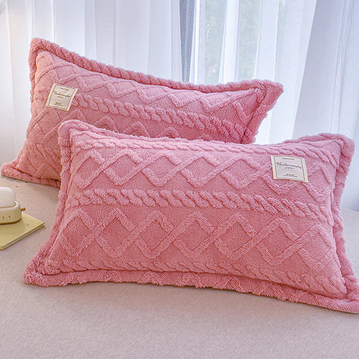 Léa - Couette en flanelle douce et chaleureuse pour des nuits paisibles - Rynova