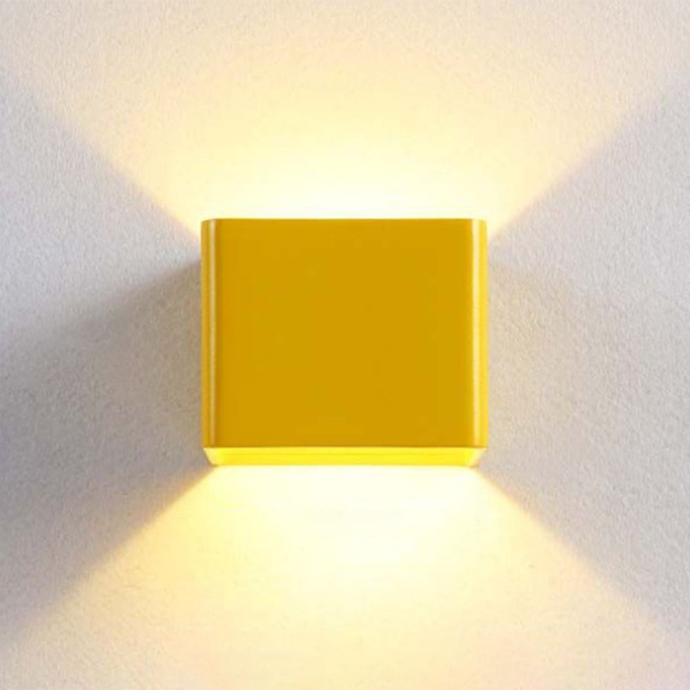 LuminaSquare - Applique murale carrée moderne - Rynova