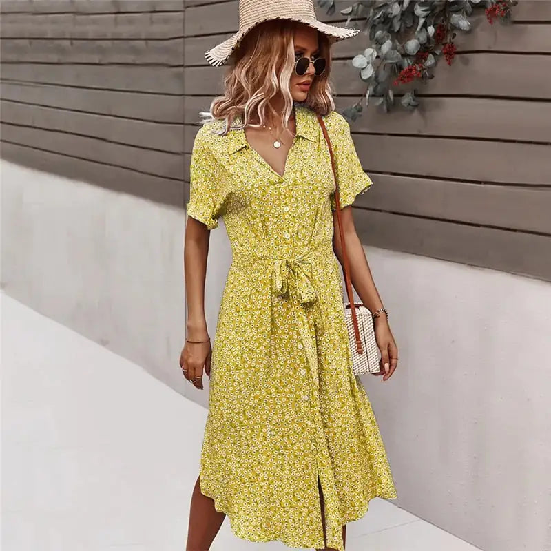 Robe Élégante avec Boutons - Rynova