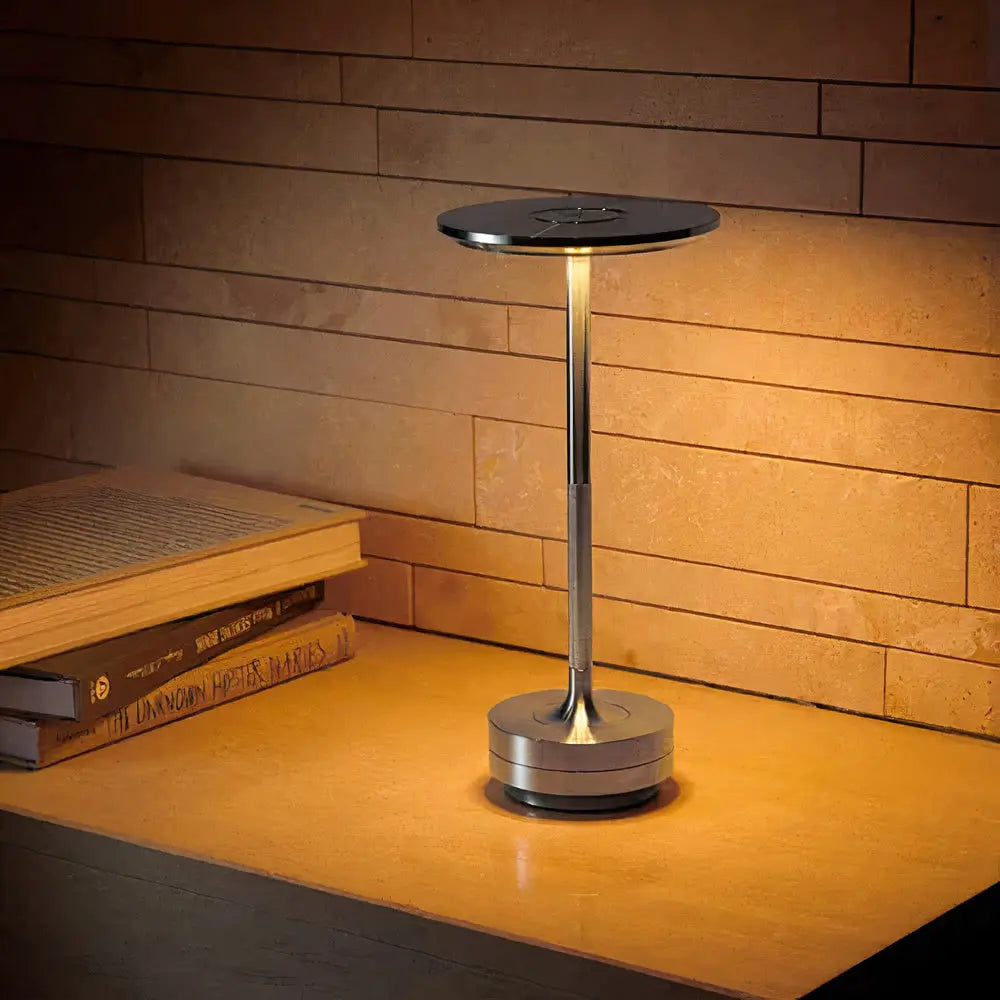 Lampe de Table Designer Thomas - ElegantGlow par LumenArt - Rynova
