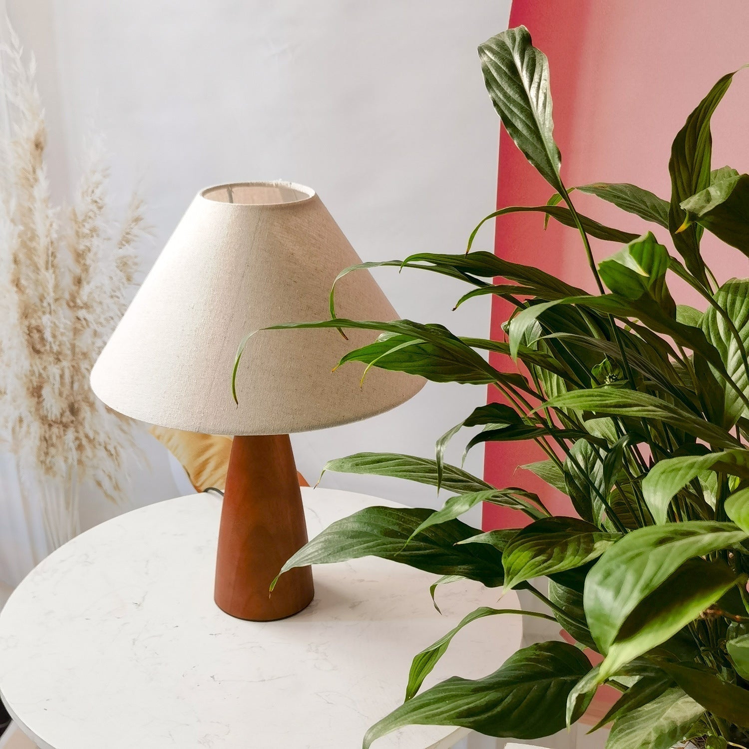 ChêneLux - Lampe en bois classique - Rynova